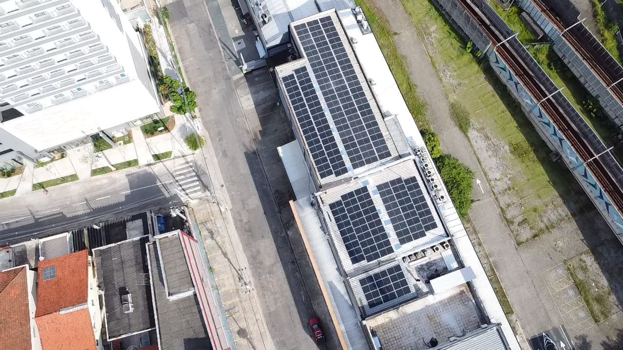 Energia fotovoltaica comercial, instalação da Tech GD (3)