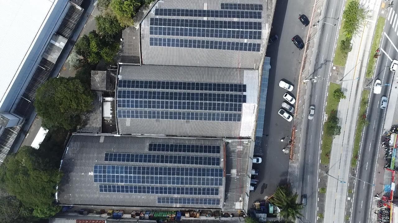 Energia fotovoltaica comercial, instalação da Tech GD (8)