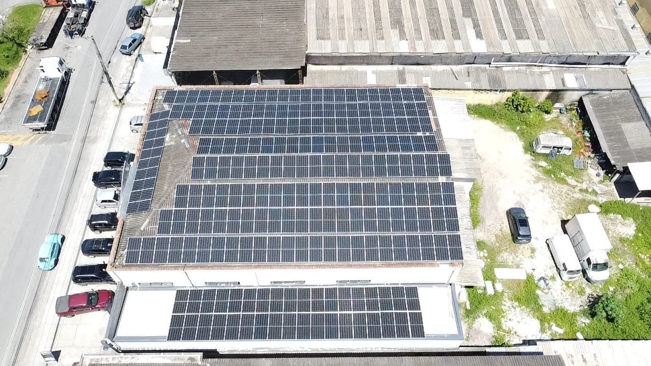 Energia fotovoltaica comercial, instalação da Tech GD (15)