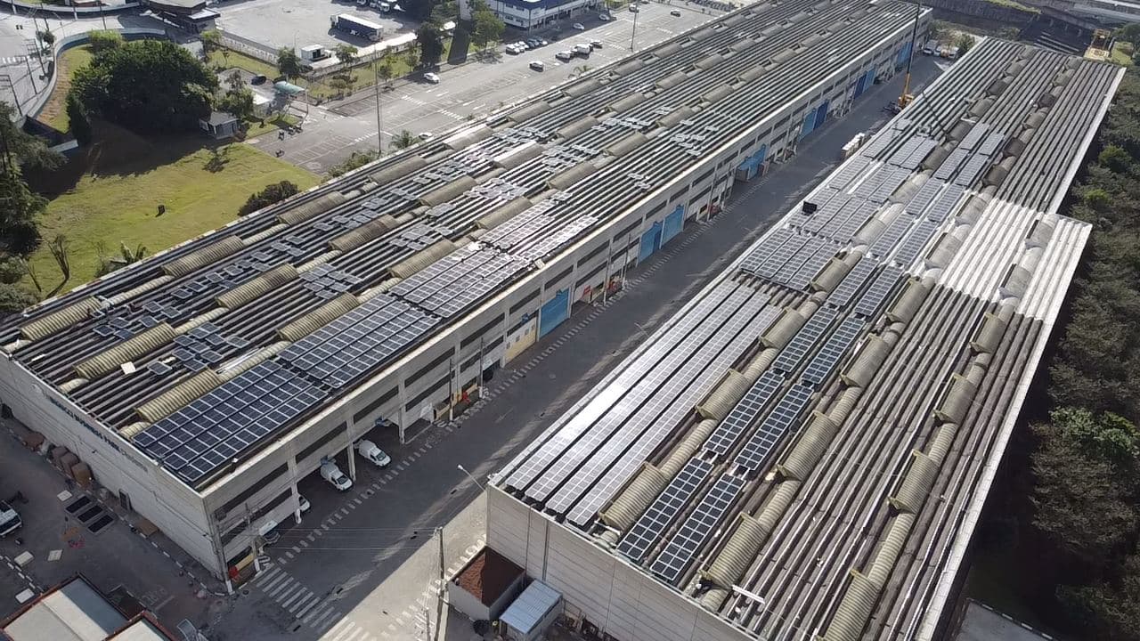 Energia fotovoltaica industrial, instalação da Tech GD (2)