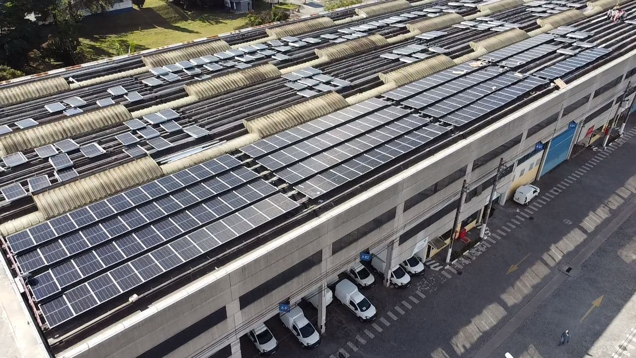 Energia fotovoltaica industrial, instalação da Tech GD (3)