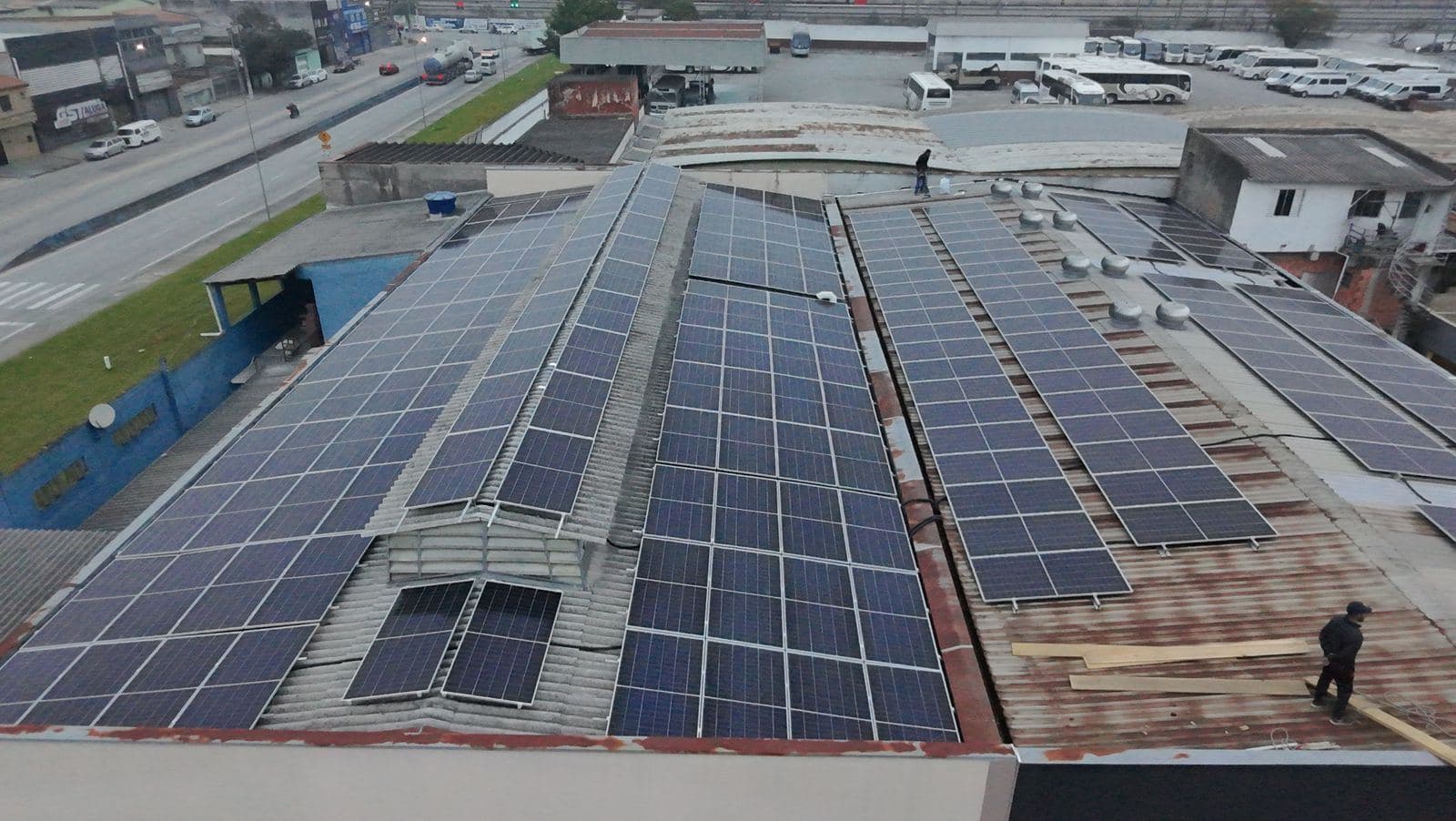 Energia fotovoltaica industrial, instalação da Tech GD (8)